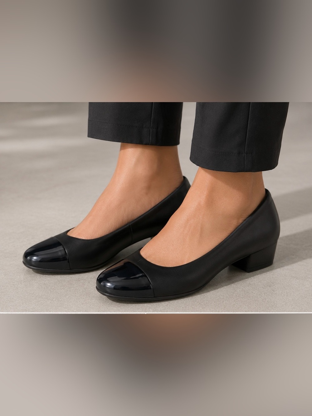 Clarks Collection Black Cap Toe Low Heel Pumps Comfort Work Dress Shoes Size 8